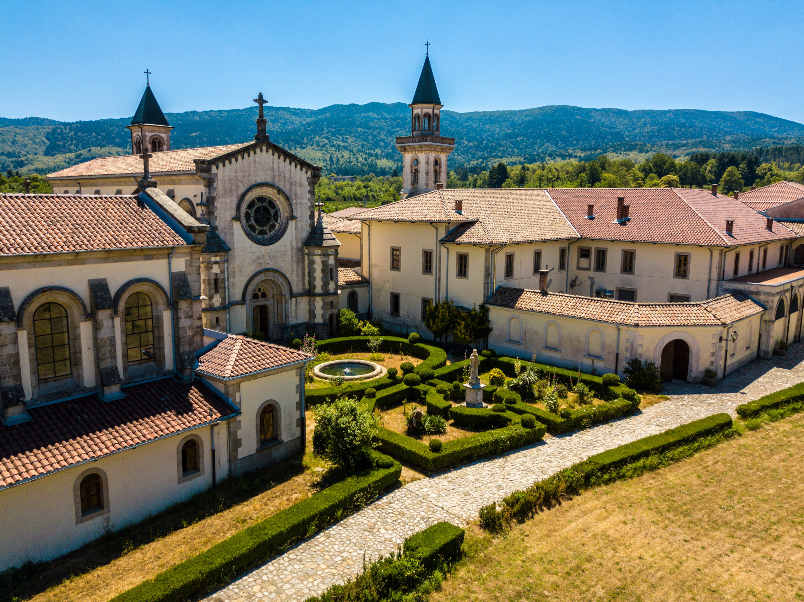 momento exklusiv - Serra San Bruno, „Museo della Certosa“ und Pizzo Calabro